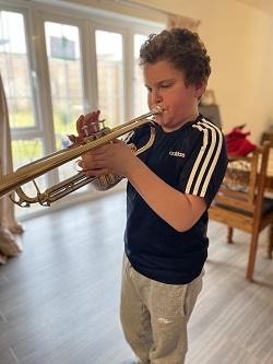 Henry trumpet