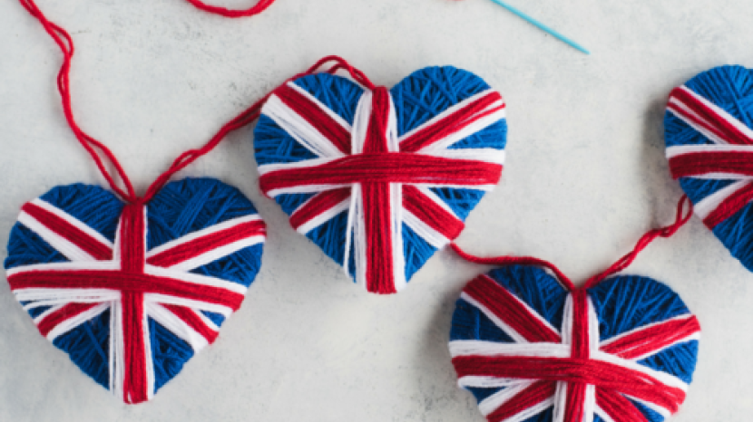 Yarn hearts Union Jack bunting